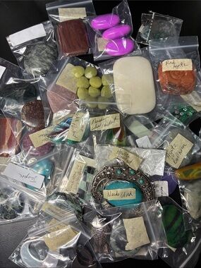 Mixed 35+ Assortment of gemstone pendants and Murano glass pendants mixed lot